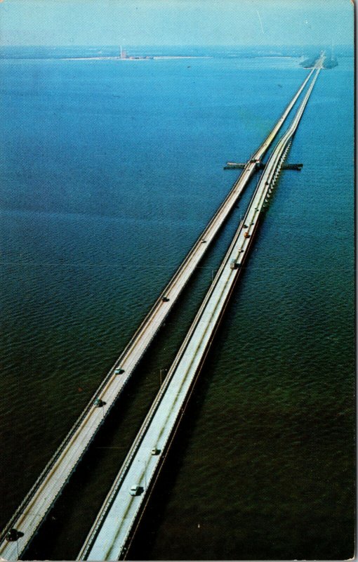Vtg Gandy Bridge looking towards St Petersburg Florida FL Unused Postcard