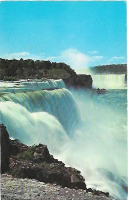 Beautiful Niagara Falls, Prospect Point and Horseshoe falls.  used 1964