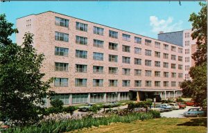 Vermont  Medical Building Burlington VT Unused Vintage Postcard H23