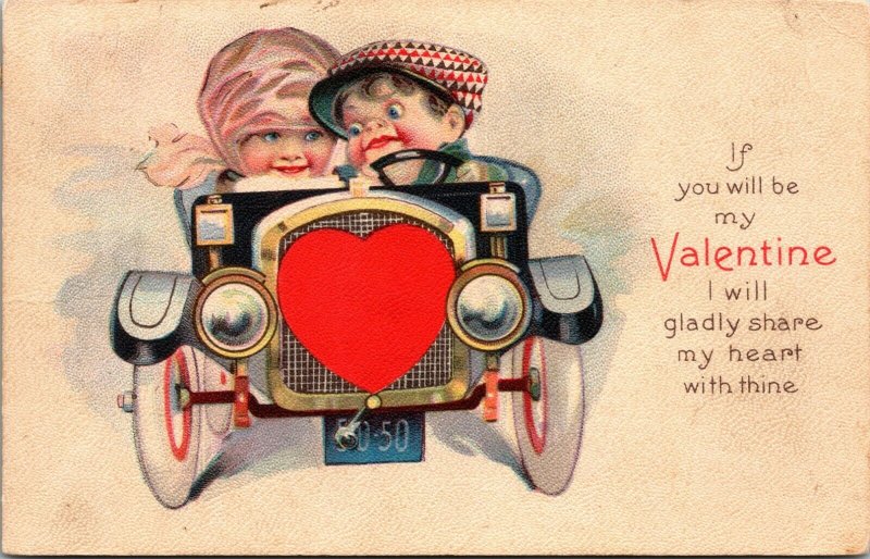 Be My Valentine - Boy Girl Driving - HEARTS - Car VINTAGE - POSTCARD PC HEART