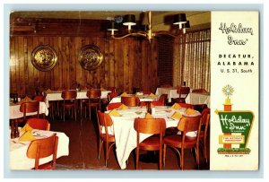 Vintage Inside View Dining Room Holiday Inn, Decatur, AL Postcard P169 