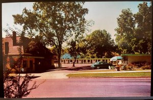 Vintage Postcard 1953 The Golden Cherry Motel, Opelika, Alabama (AL)