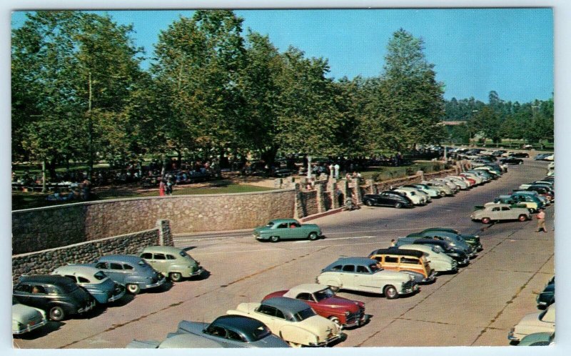 ORANGE, CA California  Orange CITY PARK   c1940s, 50s Cars Street Scene Postcard