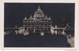 RP: CITTA DEL VATICANO - La Luminaria della Basilica di San Pietro , 00-10s