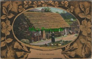 Countryside Postcard - The Old Homestead - Lady Feeding Chickens RS26402