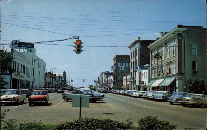 Columbus Mississippi MS Classic Cars Streetlight Street Scene Vintage Postcard