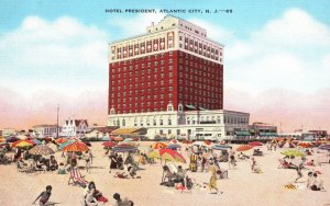 Vintage Postcard Hotel President Bldg. Boardwalk Beach Atlantic City New Jersey