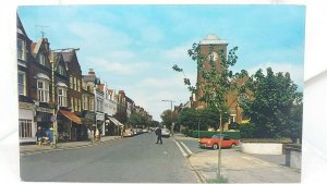 Postcard Connaught Avenue Frinton on Sea Essex Posted 1974 Peter Rabbit Stamp