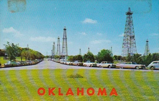 Oklahoma City Oil Wells On The The State Sapitol Parkway In Oklahoma City