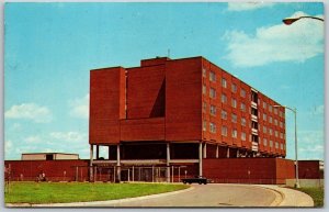 Vtg Missouri MO Fort Leonard Wood General Hospital Army 1960s View Postcard