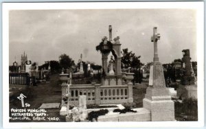 RPPC  MATAMOROS, MEXICO Panteon Municipal GRAVEYARD Cemetery 1940s MF56 Postcard