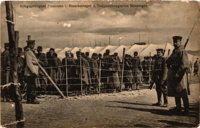 CPA Militaire - French Prisoner of War in a Camp in Münsingen (698100)