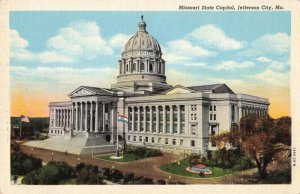 Missouri State Capitol Jefferson City Mo. c.1920's Postcard A109