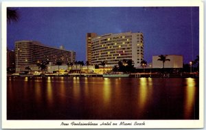 M-77108 New Fontainebleau Hotel on Miami Beach Florida