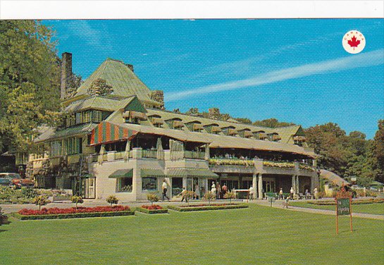 Canada Refectory In Queen Victoria Park Niagara Falls Ontario