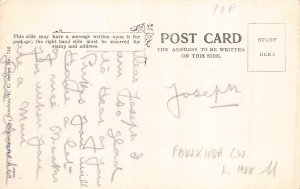 L044 Easter Giant Egg Children vintage postcard