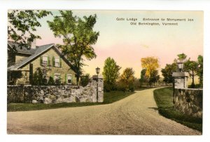 VT - Bennington. Monument Inn, Entrance & Gate Lodge