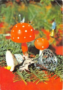 Lot271 mushroom christmas new year craciun an nou romania greetings