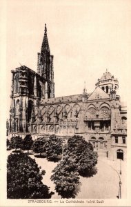 France Strasbourg La Cathedrale Cote sud