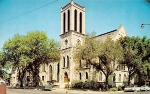 ROCKFORD, IL Illinois  COURT STREET METHODIST CHURCH  50's Cars  Chrome Postcard