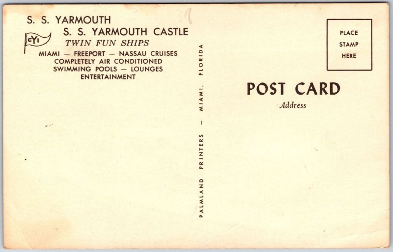 Ship S.S. Yarmouth Castle Twin Fun Ships Miami Freeport Nassau Cruisers Postcard