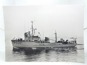 M932 Nieuwpoort Belgian Navy Minesweeper Cruiser Military Boat Vintage Postcard