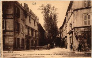 CPA AVIGNON - Maison Renaissance et la Pitt. Rue des Teinturiers (511425)