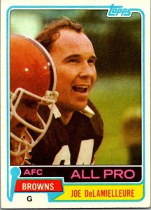 1981 Topps Football Card Joe DeLamielleure Cleveland Browns sk60087