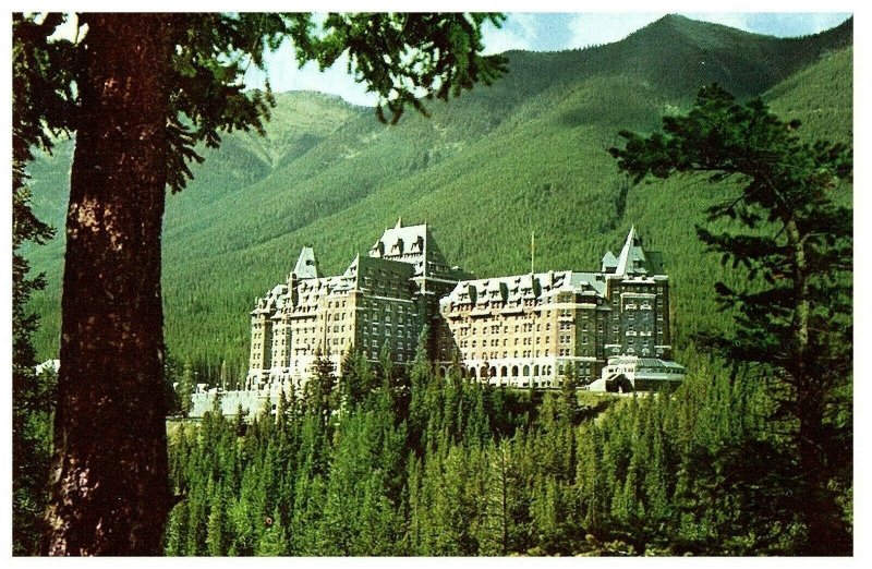 Lot 2 Banff Springs Hotel Canada Postcard