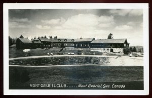 h2176 - PIEDMONT Quebec 1950s Mont Gabriel Club Interior. Real Photo Postcard