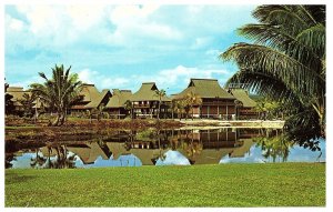 Wiakea Resort on Wailoa River Hilo Hawaii Postcard