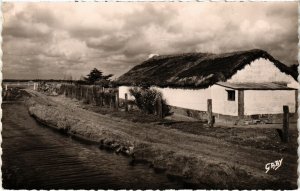 CPA Beauvoir-sur-MER - Une Bourine (112654)