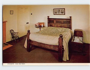 Postcard 18th Century Bed & Antique Cradle & Doll Old Rectory Epworth England