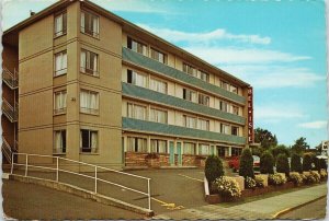 Bel-Isle Motel Victoria BC Vancouver Island (now 'Days Inn') Unused Postcard F58