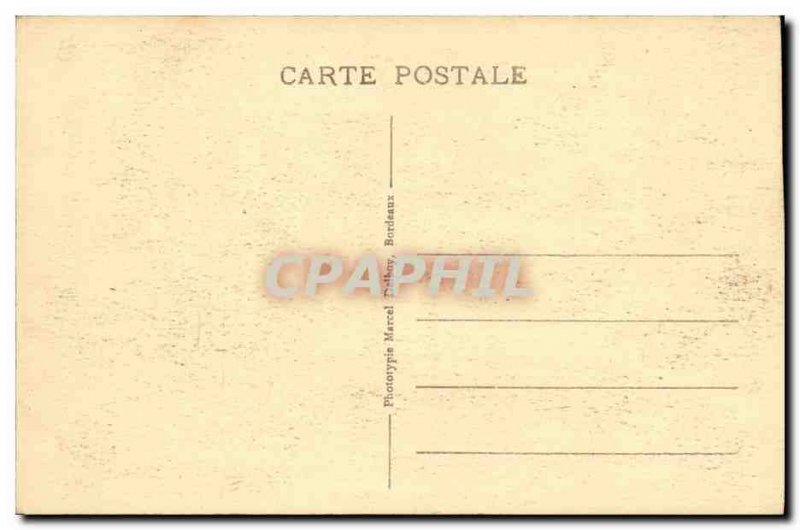 Postcard Old Bordeaux Victory Square Trams