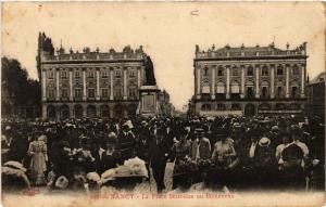 CPA NANCY - La Place Stanislas un Dimanche (484002)