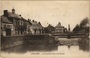 CPA CHAULNES Grande Place (19121)