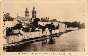 CPA MELUN Le Quai Notre-Dame et la Maison Centrale (1320467)