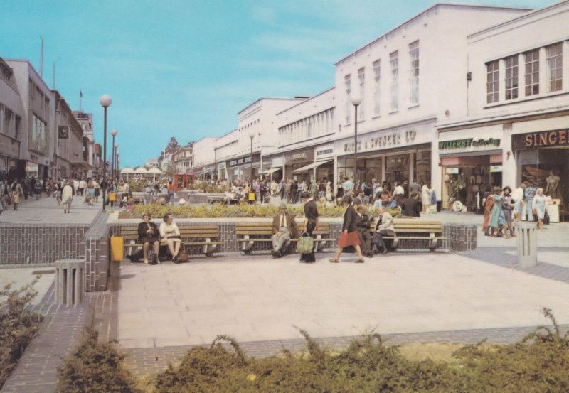 Marks & Spencers Singer Sewing Machine Shop Southampton Precinct 1970s Postcard