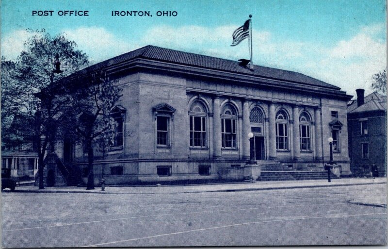 Postcard U.S. Post Office in Ironton, Ohio