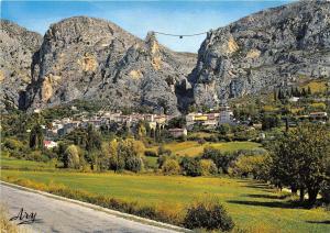 BR13085 Moustiers ste Marie vue generale   france