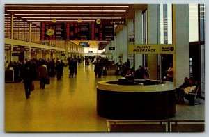 Chicago  O'hare International Airport   Postcard