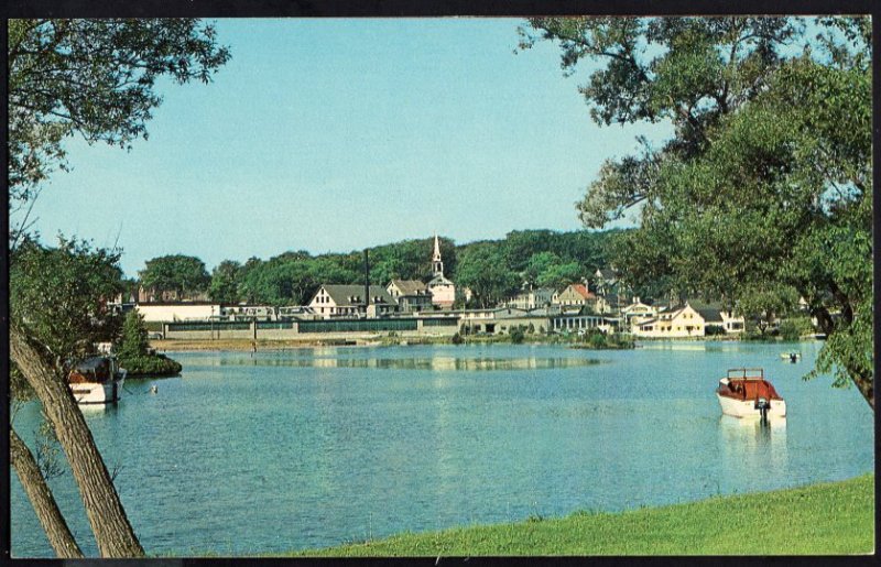 New Hampshire ~ LAKE WINNIPESAUKEE Meredith Bay and Village 1950s-1970s