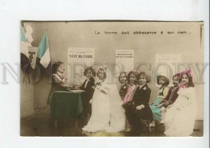 444430 FRANCE Kids WEDDING Newspaper on Wall MILITARY TAX WWI Vintage PHOTO