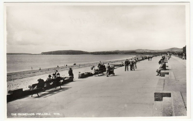 Caernarvonshire; The Promenade, Pwllheli 9598 RP PPC By Salmon, Unused, c 1930's