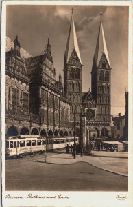 Germany Bremen Rathaus und Dom Vintage RPPC C077