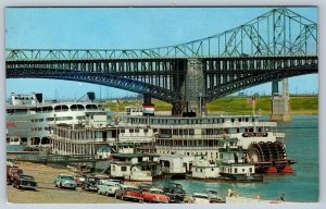 Steamboats On Riverfront, Mississippi Levee, St Louis Missouri 1960 Postcard NOS