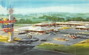 NATCHEZ, Mississippi~MS  ALBERT PICK MOTEL  Roadside  c1960's Artist's Postcard