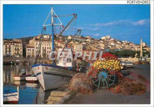 Modern Postcard Port Vendres (P O) South Harbor Fishing Post Day rises barely...