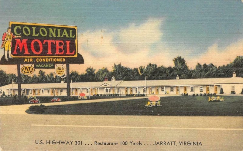 COLONIAL MOTEL Jarratt, Virginia Roadside c1940s Linen Vintage Postcard